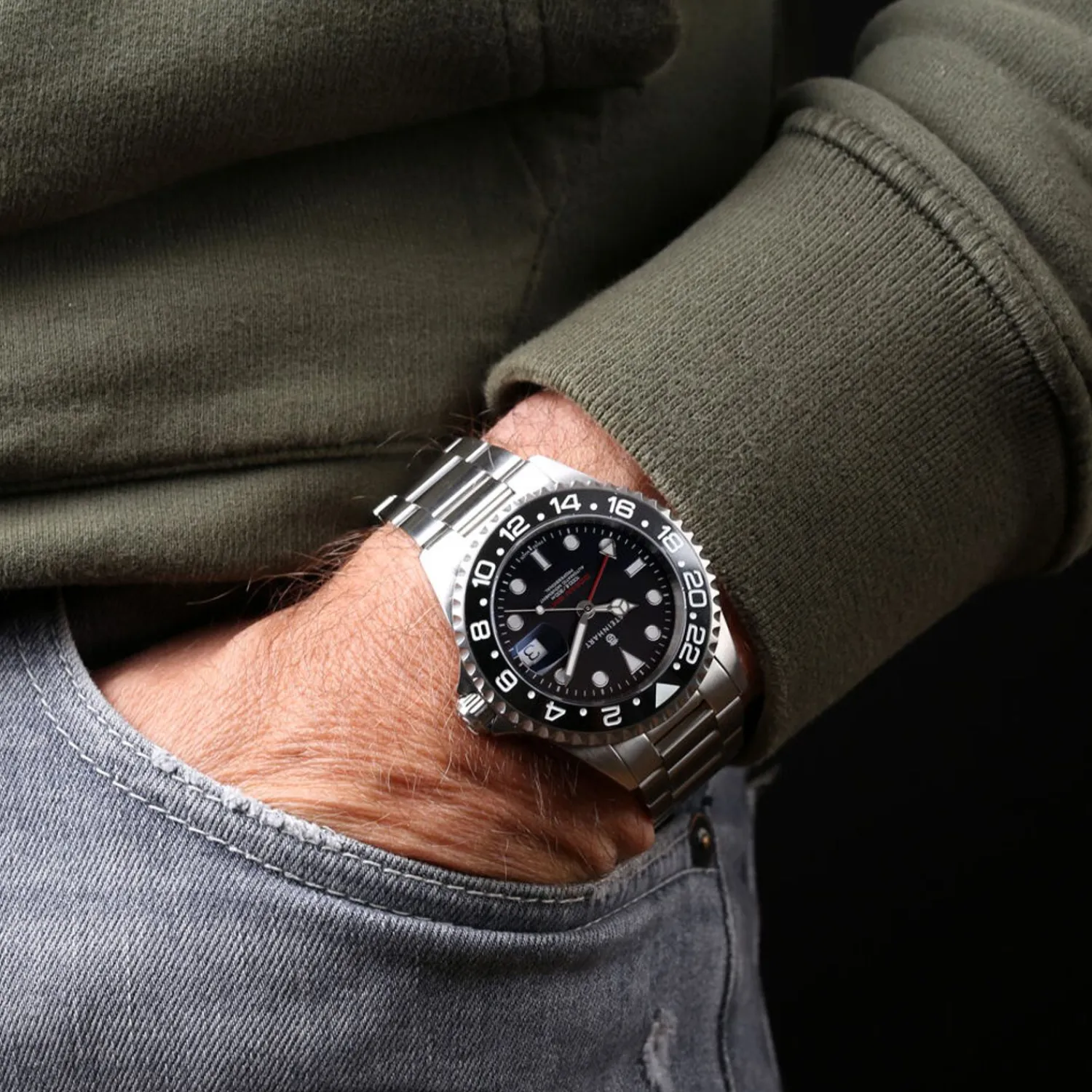 Steinhart Watches Duikhorloges 42 Mm^Gmt-Ocean 1 Zwart Keramiek Duikhorloge