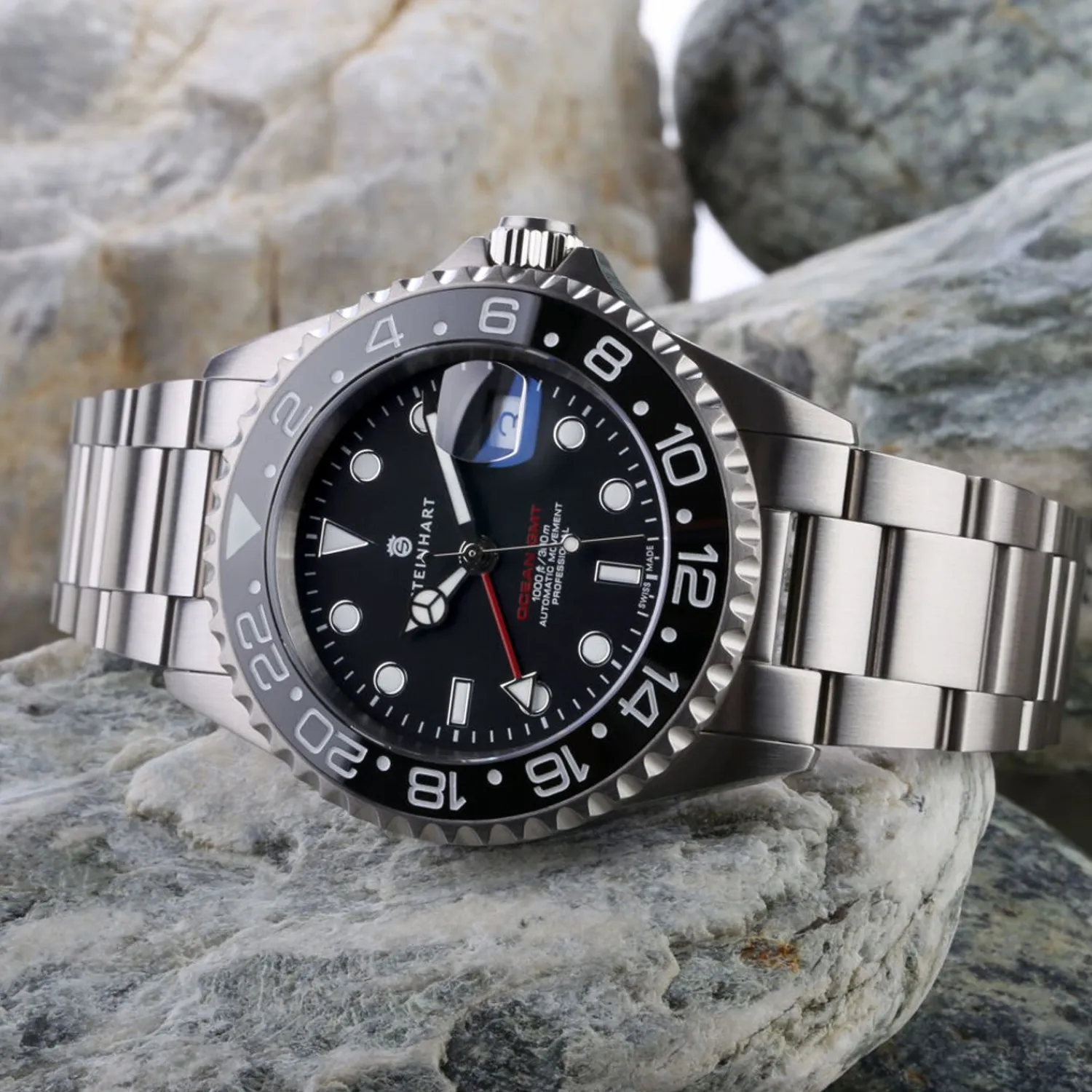 Steinhart Watches Duikhorloges 42 Mm^Gmt-Ocean 1 Zwart Keramiek Duikhorloge