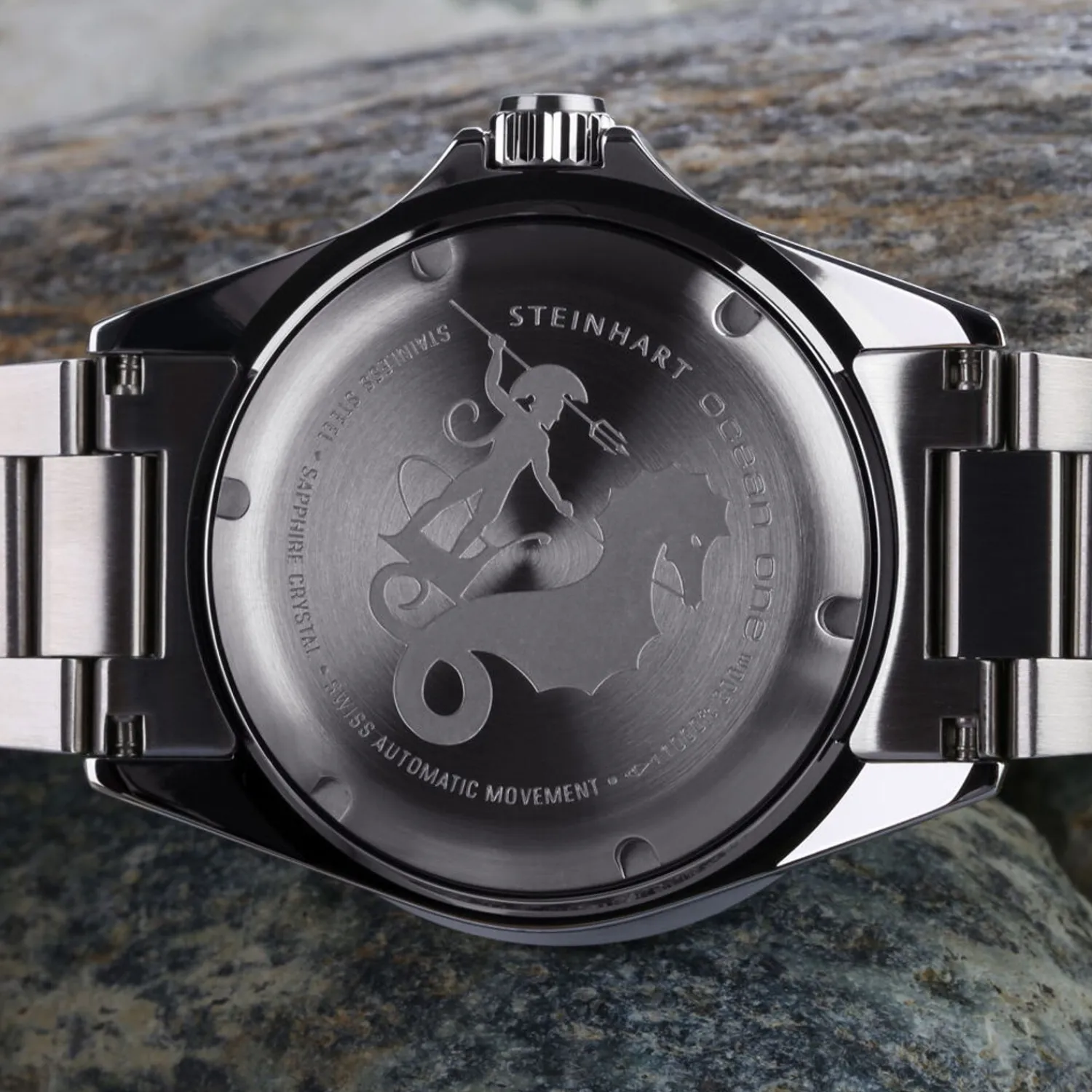Steinhart Watches Duikhorloges 42 Mm^Gmt-Ocean 1 Zwart Keramiek Duikhorloge