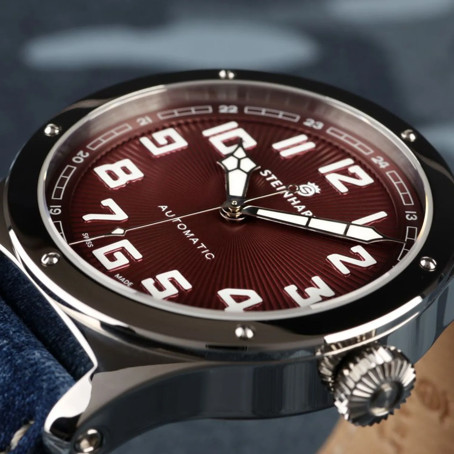 Steinhart Watches Verdere Modellen^Militair 47 Automatisch Rood