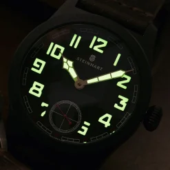 Steinhart Watches Verdere Modellen^Militair 42 Handopwinder Zwart