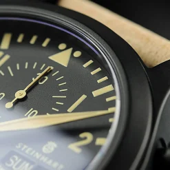 Steinhart Watches Chronografen^Nav B Chrono Ii Zwart Dlc