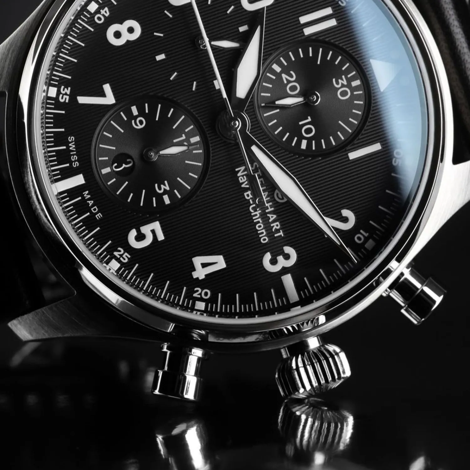 Steinhart Watches Pilotenhorloges^Nav.B-Chrono 42 Klassiek A-Type Zwart