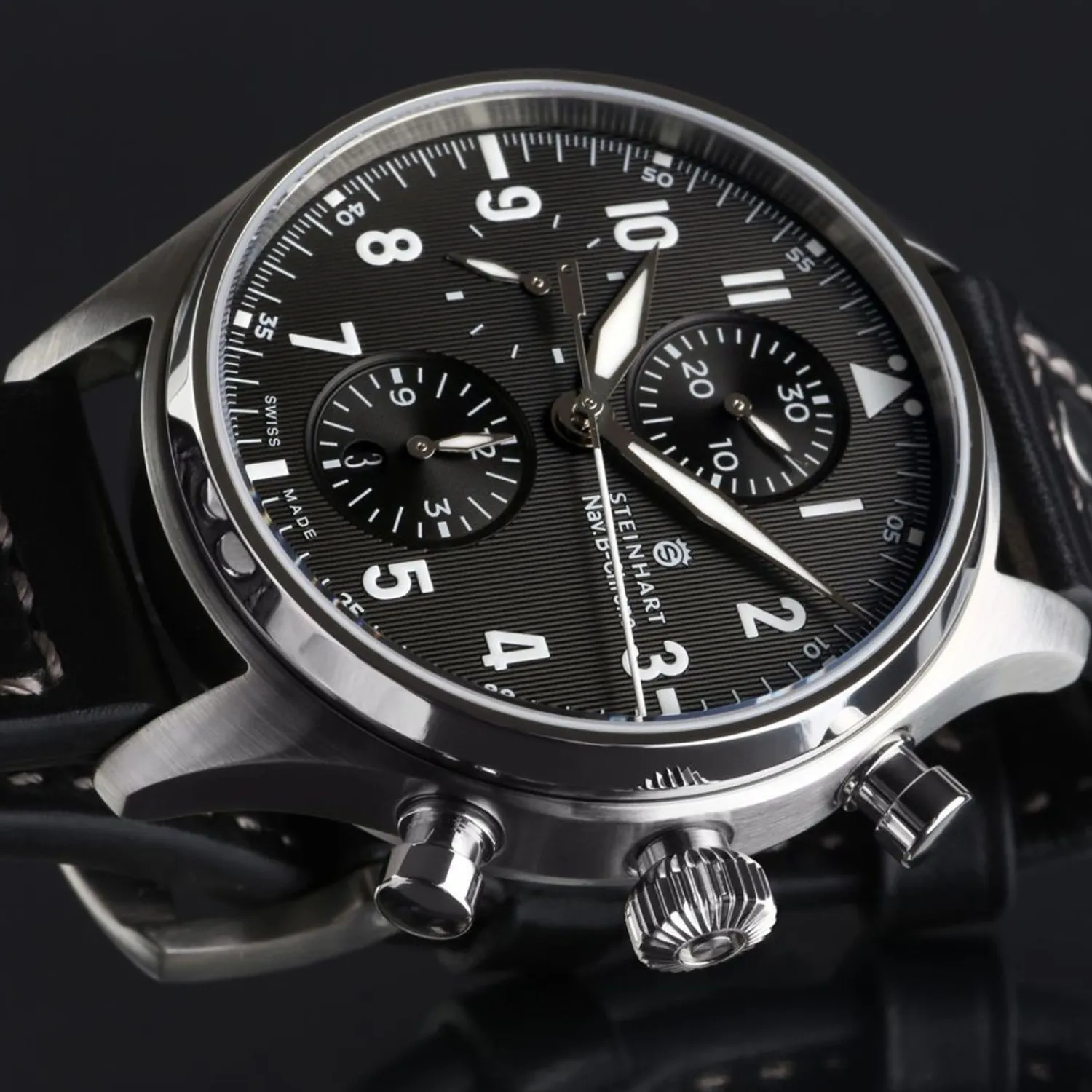 Steinhart Watches Pilotenhorloges^Nav.B-Chrono 42 Klassiek A-Type Zwart