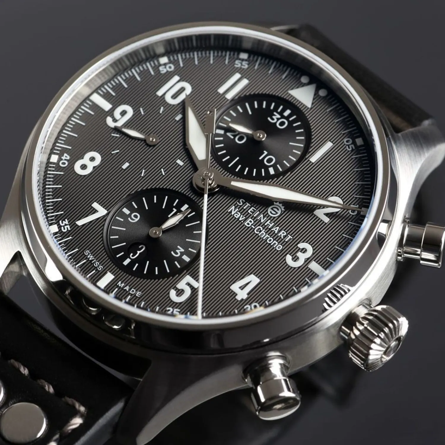 Steinhart Watches Pilotenhorloges^Nav.B-Chrono 42 Klassiek A-Type Zwart