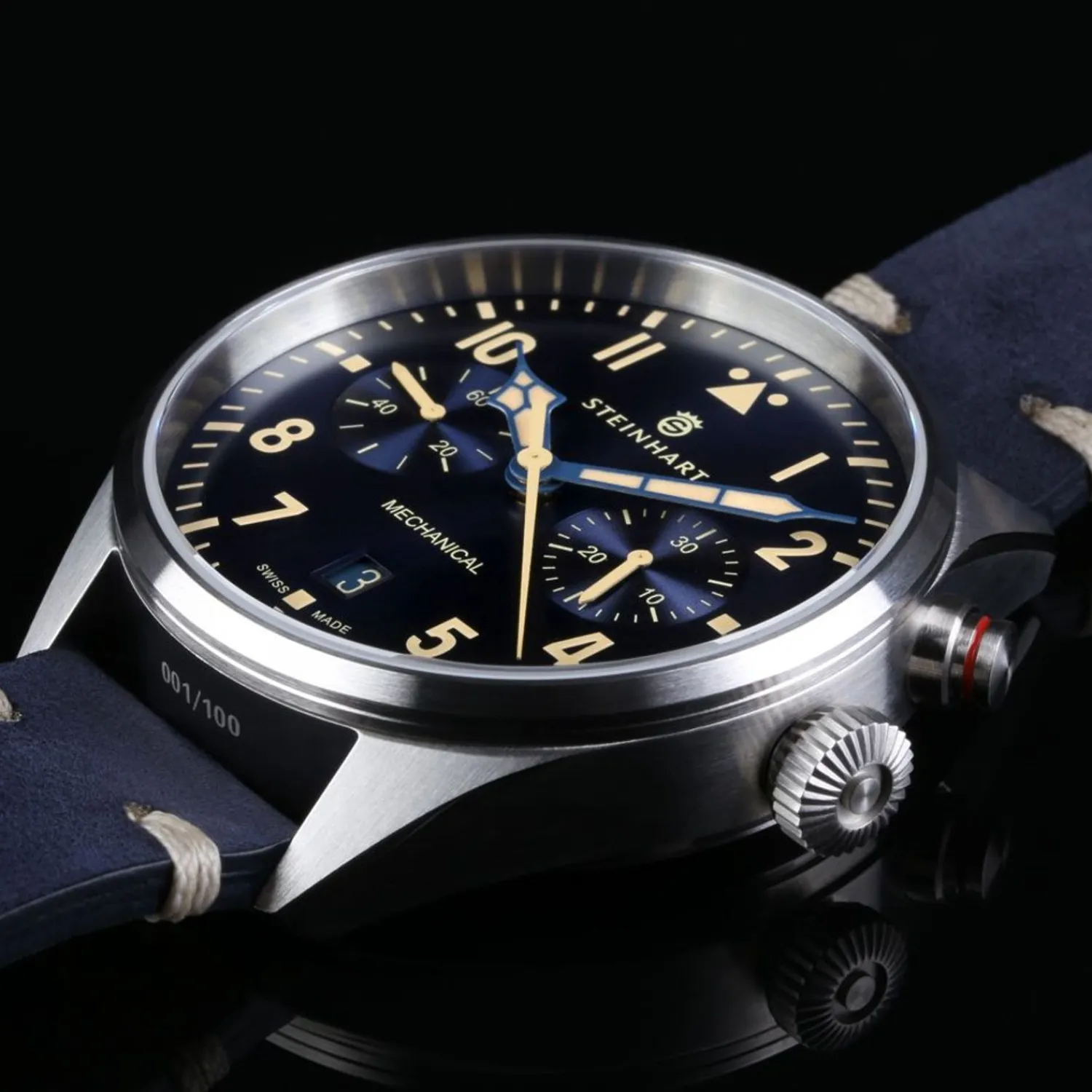 Steinhart Watches Chronografen^Nav.B - Monopusher 42 Blauw