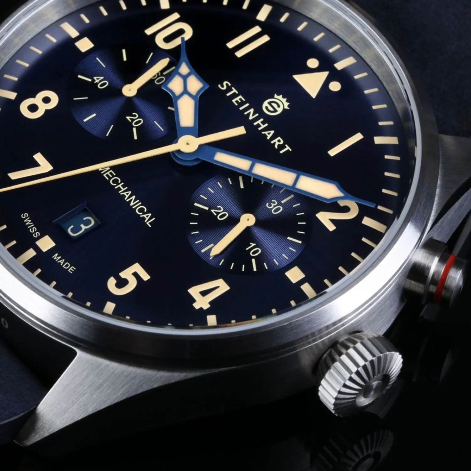 Steinhart Watches Beperkte Editie^Nav.B - Monopusher 42 Blauw