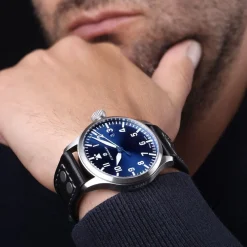 Steinhart Watches Pilotenhorloges^Nav B-Uhr 44 Datum Blauw