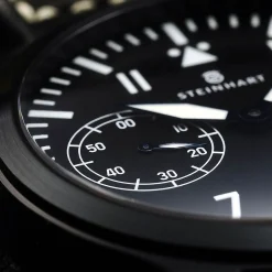 Steinhart Watches Pilotenhorloges^Nav B-Uhr 47 Handaufzug Zwart