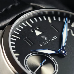 Steinhart Watches Premium Lijn^Nav B-Uhr 44 St1 Premium Goud