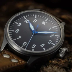 Steinhart Watches Pilotenhorloges^Nav B-Uhr 44 Titan A Muster Zentralsekunde