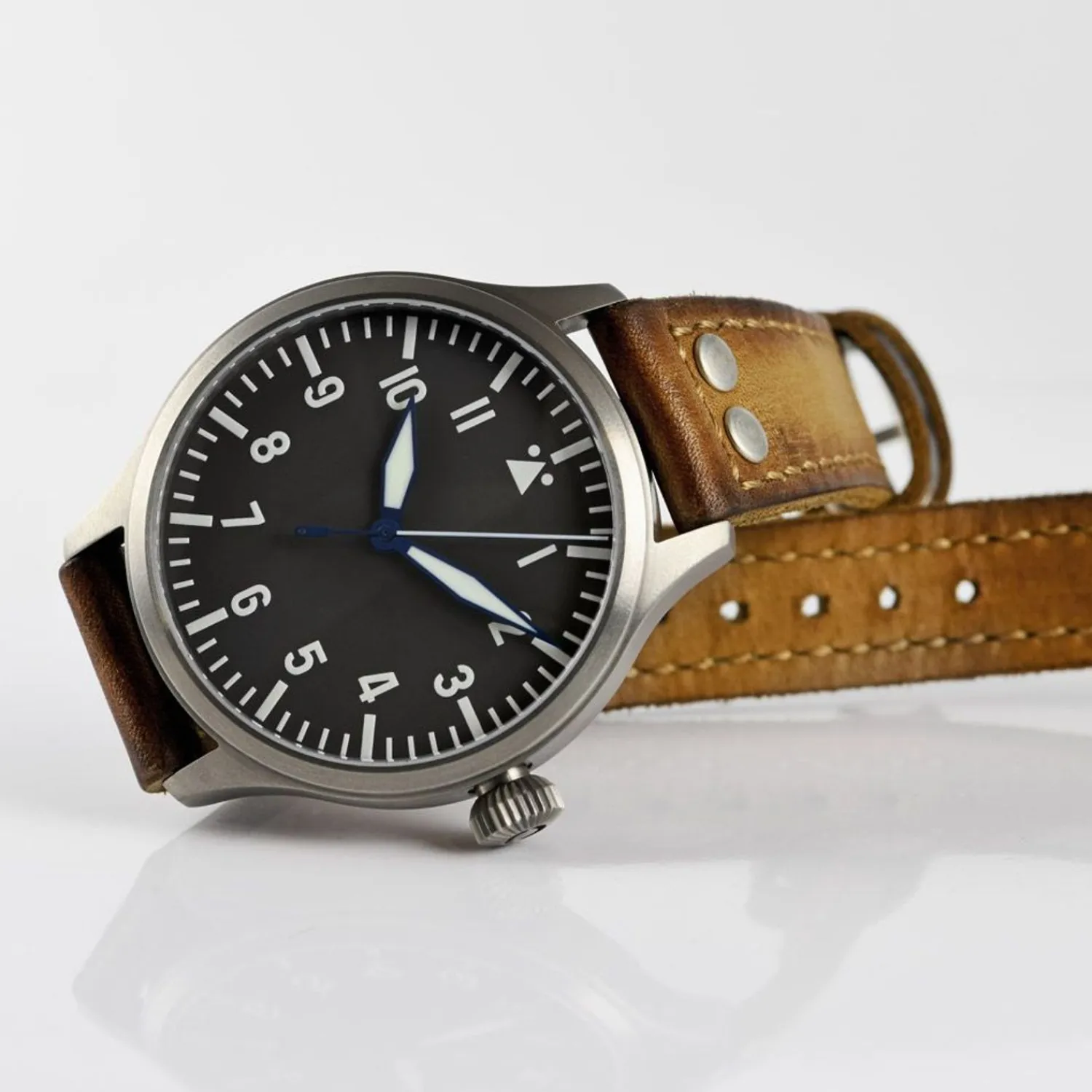 Steinhart Watches Premium Lijn^Nav B-Uhr 47 Titan A-Type Centrale Seconde