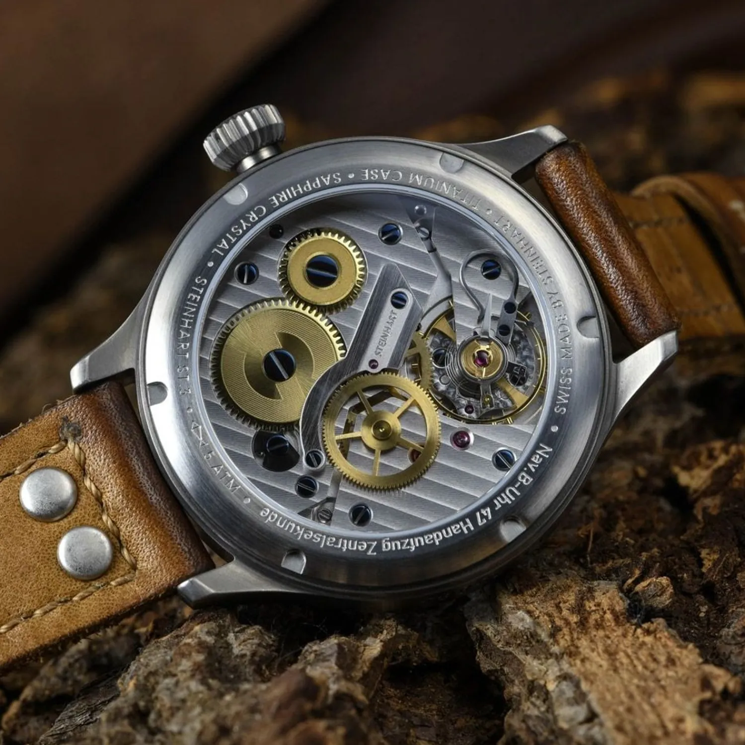 Steinhart Watches Premium Lijn^Nav B-Uhr 44 Titan B Muster Zentralsekunde