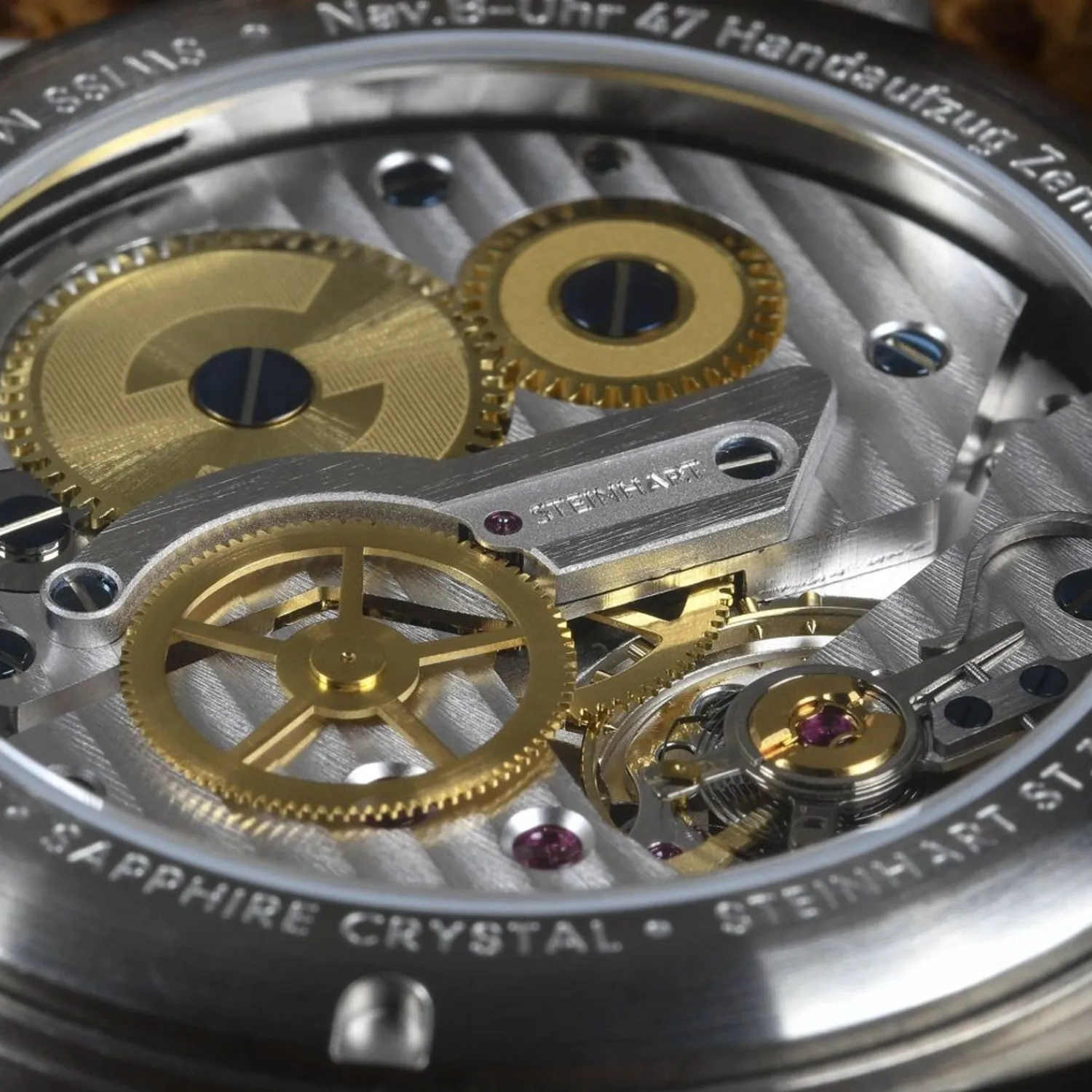 Steinhart Watches Premium Lijn^Nav B-Uhr 44 Titan B Muster Zentralsekunde