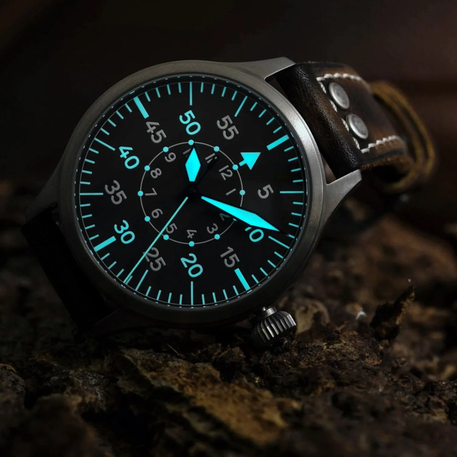 Steinhart Watches Pilotenhorloges^Nav B-Uhr 47 Titan B-Type Centrale Seconde
