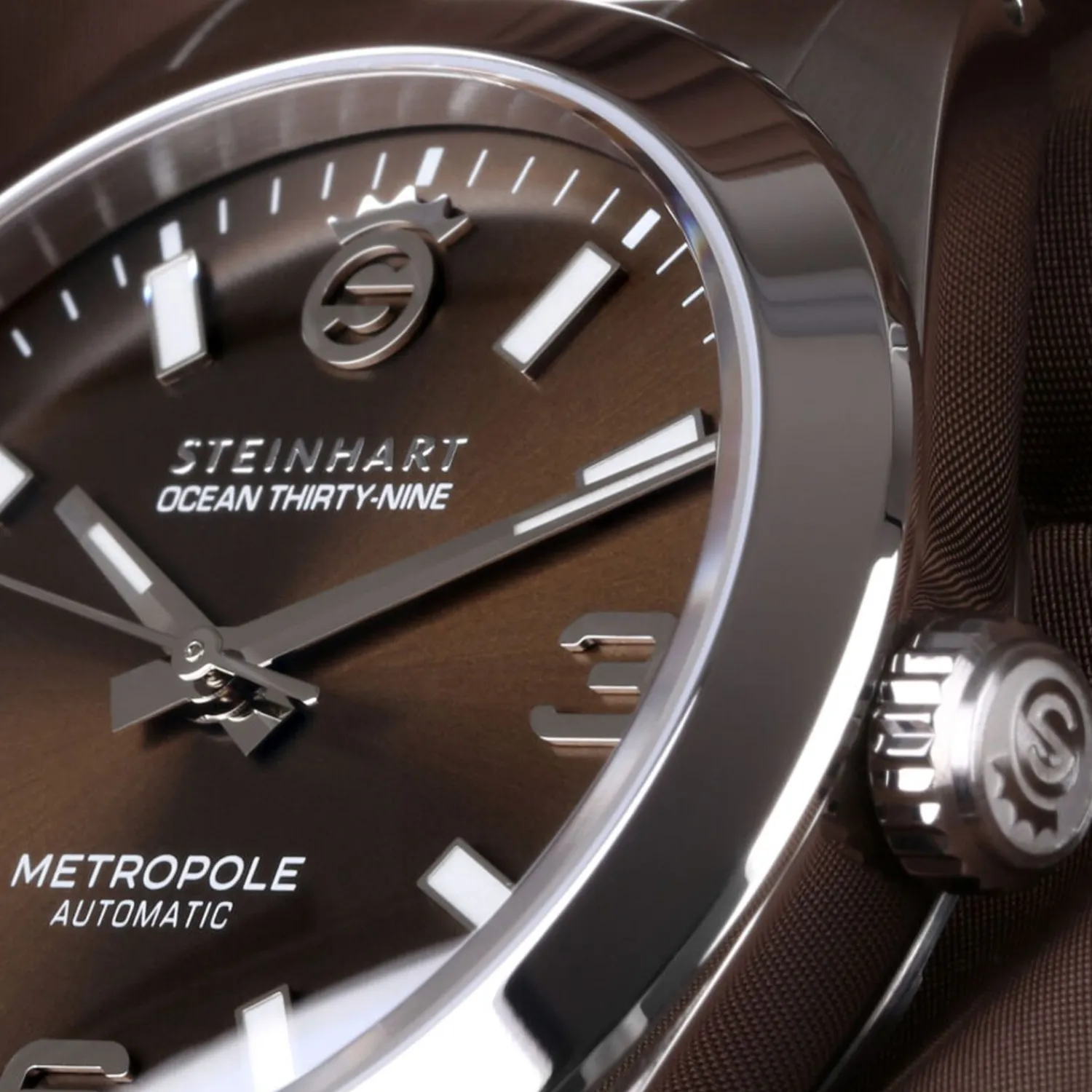 Steinhart Watches Duikhorloges 39 Mm^Oceaan 39 Metropole Sunray Chocolade