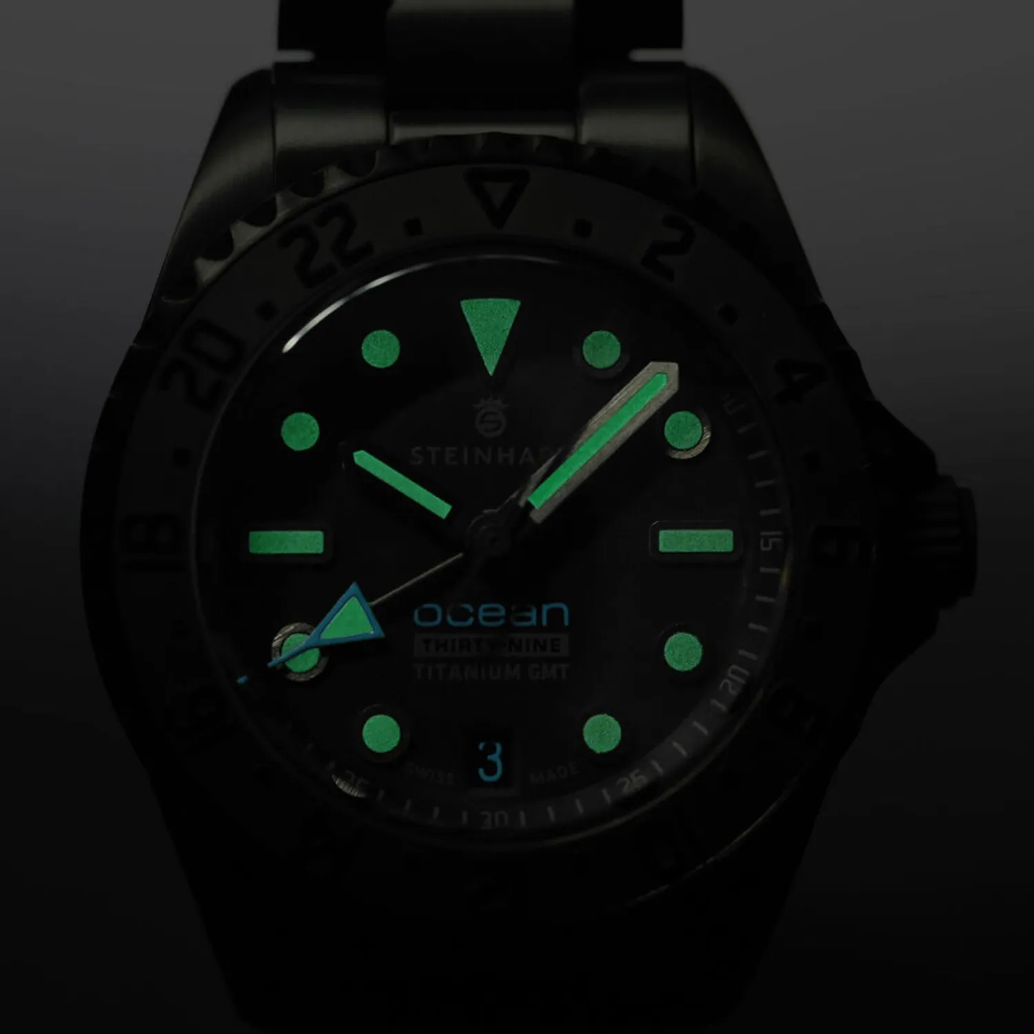 Steinhart Watches Duikhorloges 39 Mm^Oceaan 39 Titanium Gmt Phantom Blue