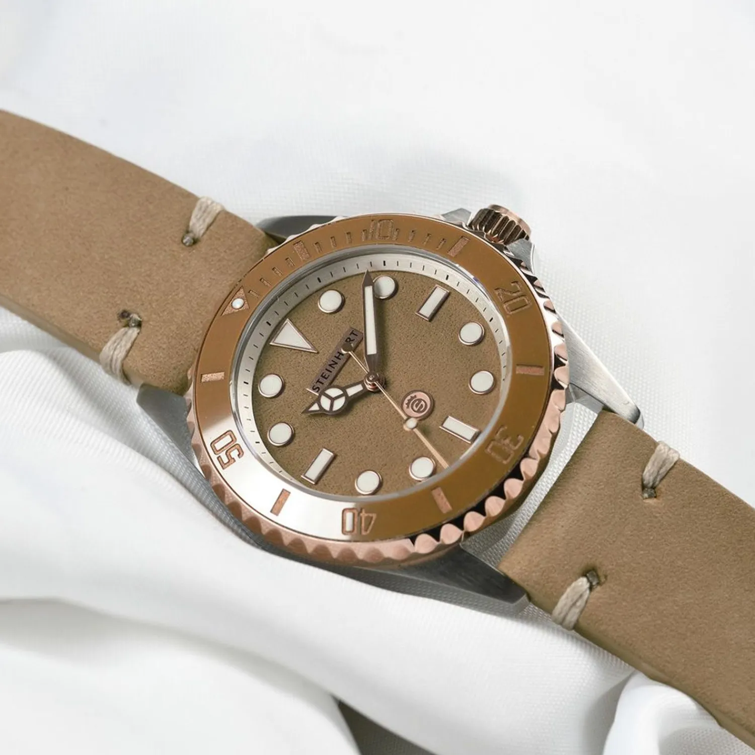 Steinhart Watches Dameshorloges^Ocean 39 Beige Keramiek Duikhorloge