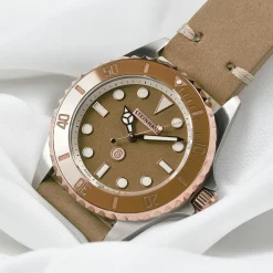Steinhart Watches Duikhorloges 39 Mm^Ocean 39 Beige Keramiek Duikhorloge