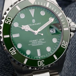 Steinhart Watches Duikhorloges 39 Mm^Ocean 39 Dubbelgroen Keramiek Premium Duikhorloge