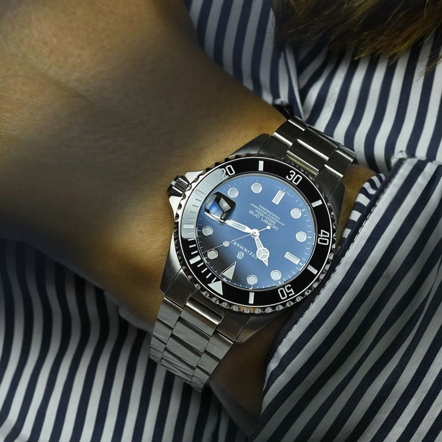 Steinhart Watches Duikhorloges 39 Mm^Ocean 39 Duikhorloge Van Zwart Keramiek