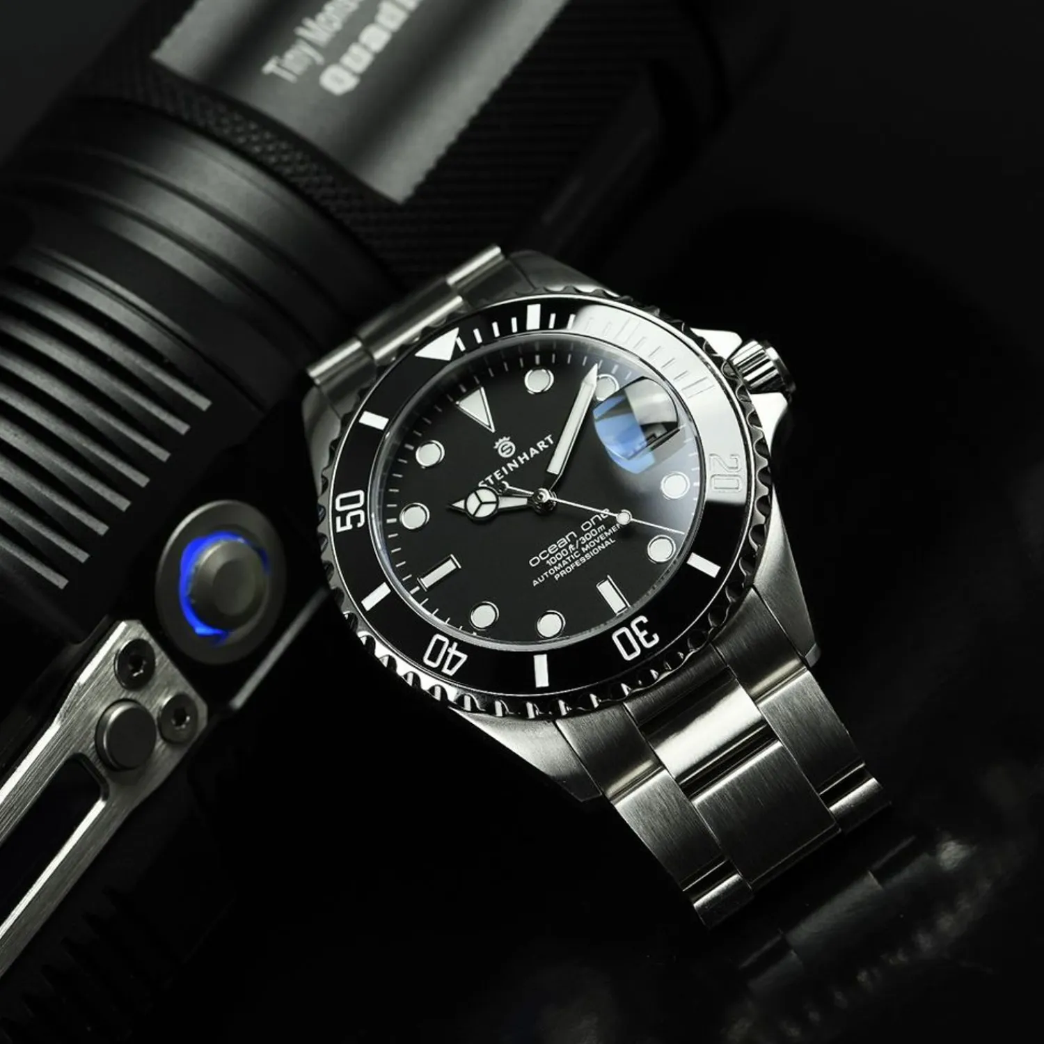 Steinhart Watches Duikhorloges 39 Mm^Ocean 39 Duikhorloge Van Zwart Keramiek