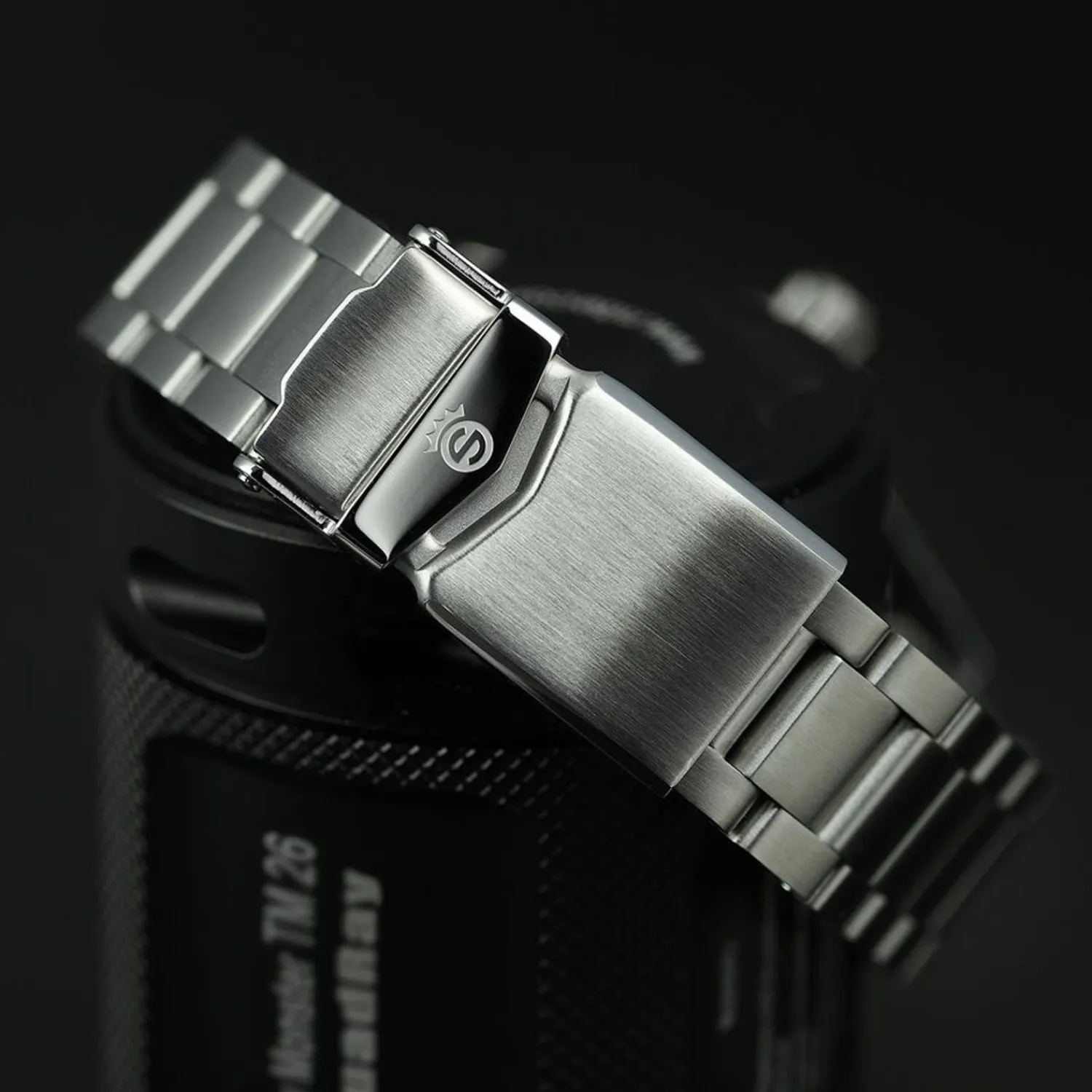 Steinhart Watches Duikhorloges 39 Mm^Ocean 39 Duikhorloge Van Zwart Keramiek