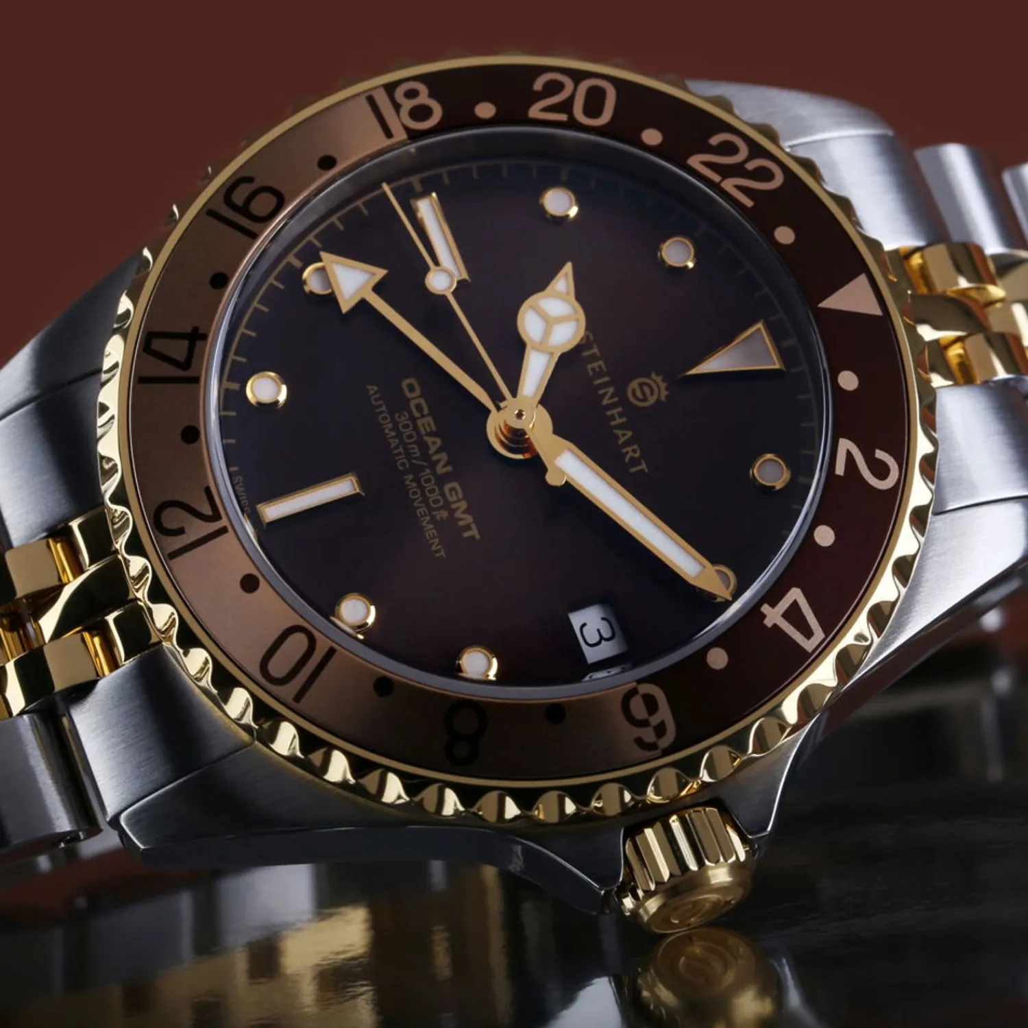 Steinhart Watches Duikhorloges 39 Mm^Ocean 39 Gmt.2 Tweekleurig Chocoladekleurig Duikhorloge