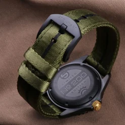 Steinhart Watches Duikhorloges 39 Mm^Ocean 39 Gmt Zwart Militair Kaki Duikhorloge