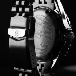 Steinhart Watches Duikhorloges 39 Mm^Ocean 39 Gmt.2 Zwart-Rood Keramiek Duikhorloge