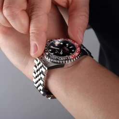 Steinhart Watches Duikhorloges 39 Mm^Ocean 39 Gmt.2 Zwart-Rood Keramiek Duikhorloge