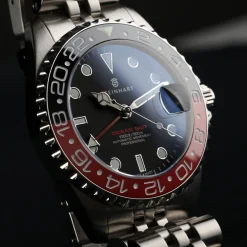 Steinhart Watches Duikhorloges 39 Mm^Ocean 39 Gmt.2 Zwart-Rood Keramiek Duikhorloge