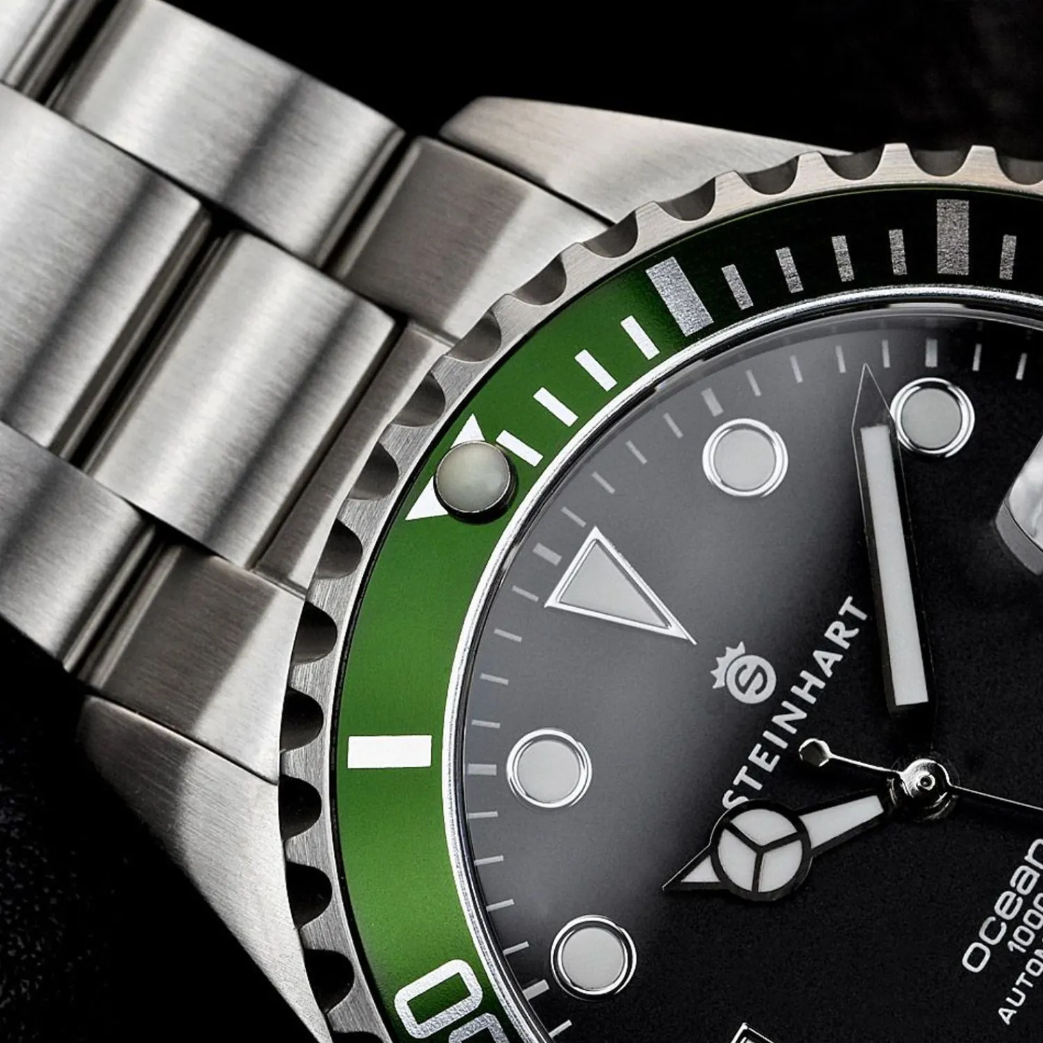 Steinhart Watches Duikhorloges 39 Mm^Ocean 39 Groen Duikhorloge