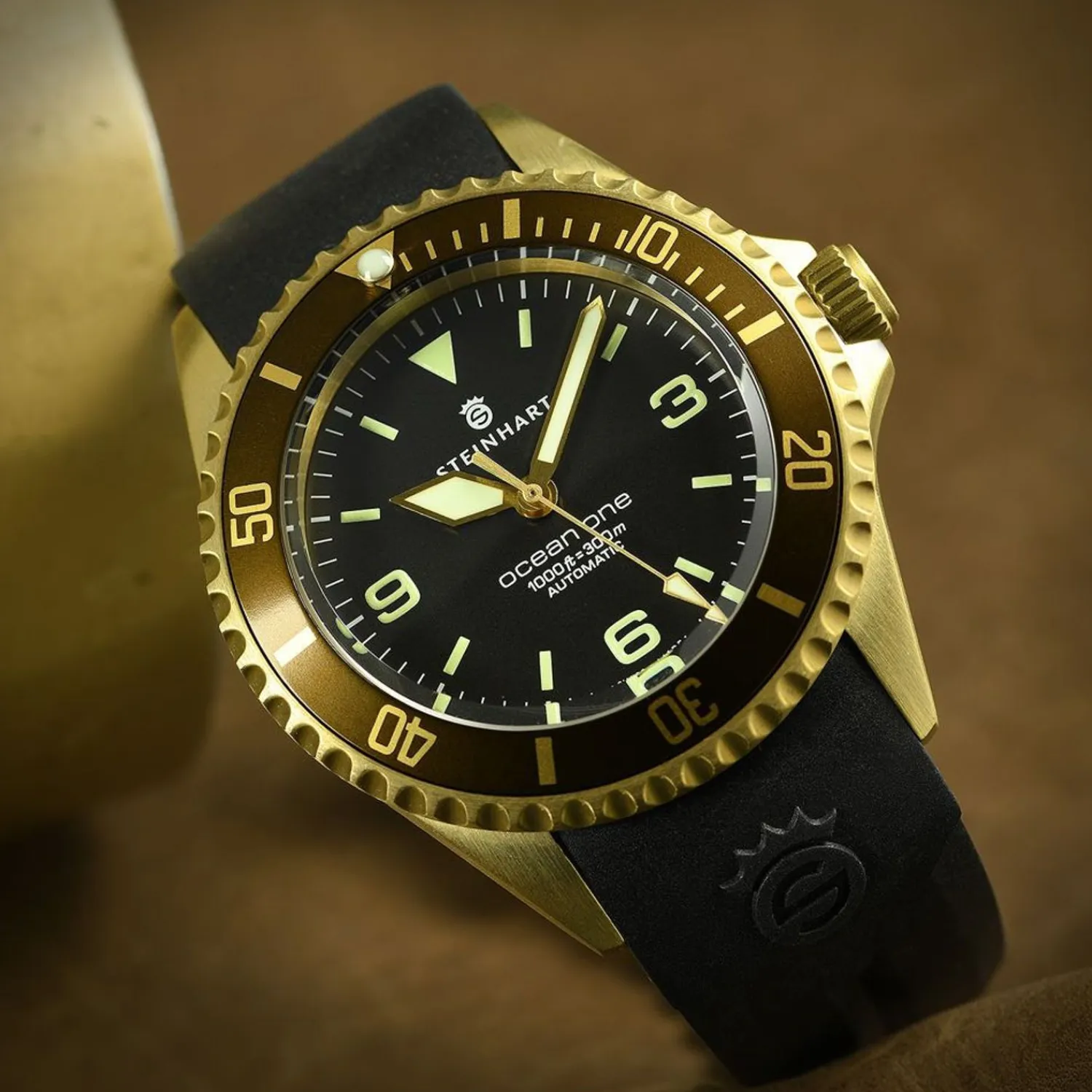 Steinhart Watches Duikhorloges 42 Mm^Ocean One Bronzen Donkerbruin Duikhorloge