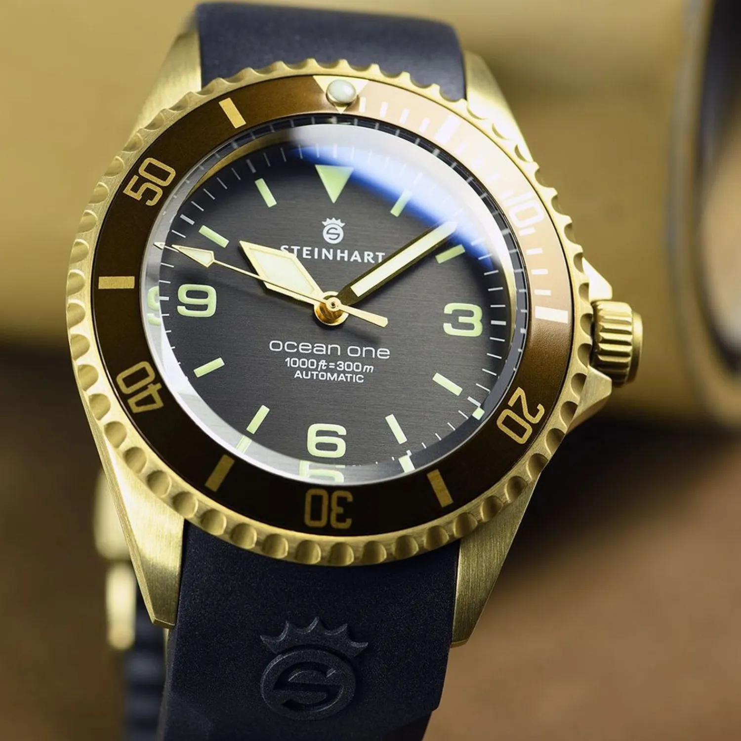 Steinhart Watches Duikhorloges 42 Mm^Ocean One Bronzen Donkerbruin Duikhorloge