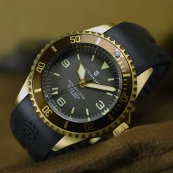 Steinhart Watches Duikhorloges 42 Mm^Ocean One Bronzen Donkerbruin Duikhorloge