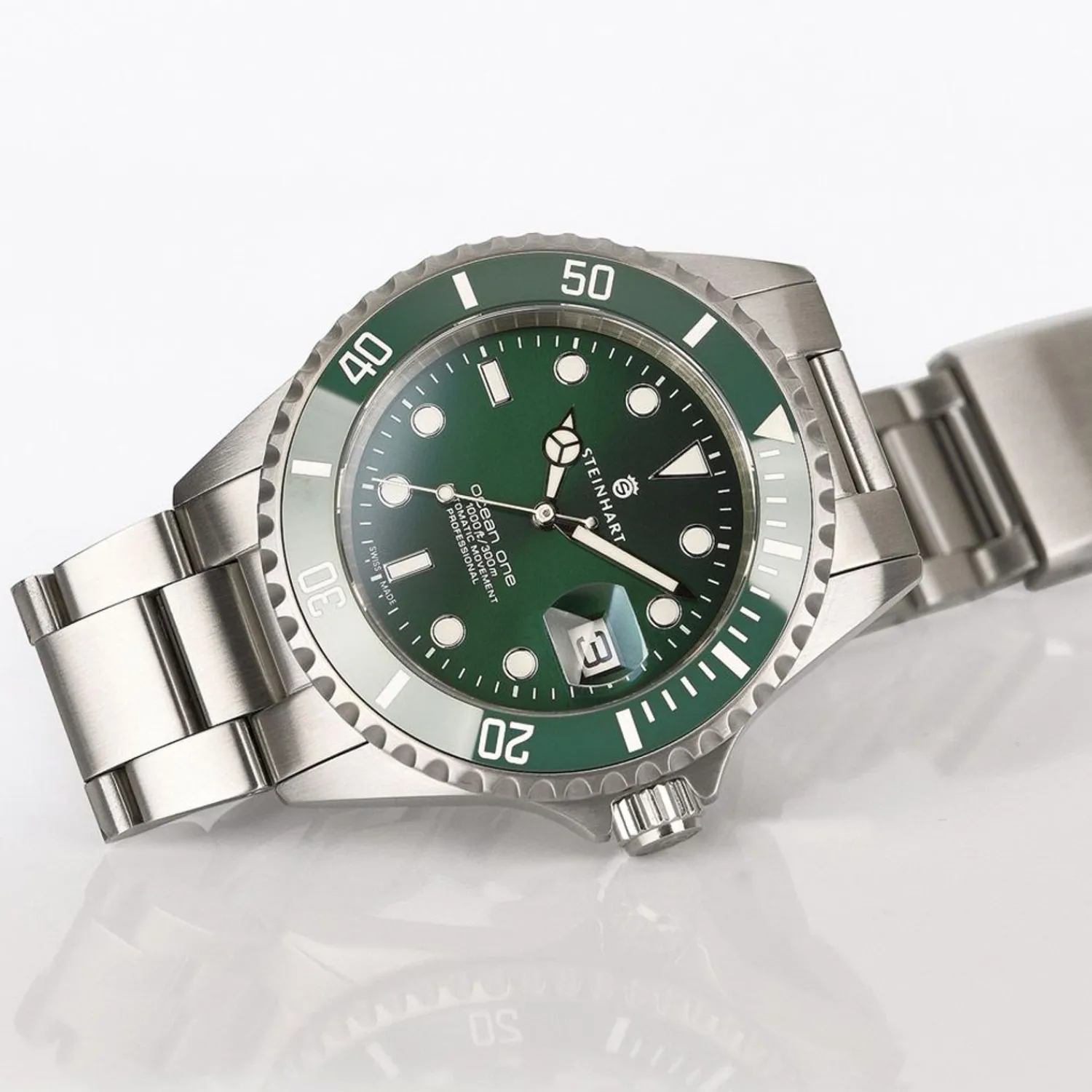 Steinhart Watches Duikhorloges 42 Mm^Ocean One Dubbelgroen Keramiek Premium Duikhorloge