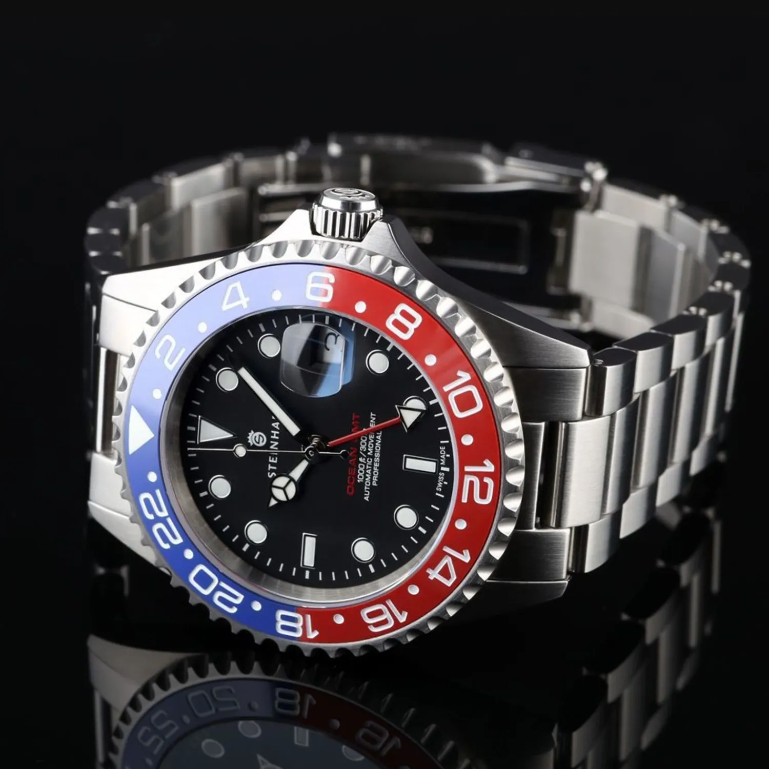 Steinhart Watches Duikhorloges 42 Mm^Ocean One Gmt Blauw-Rood Keramiek Duikhorloge