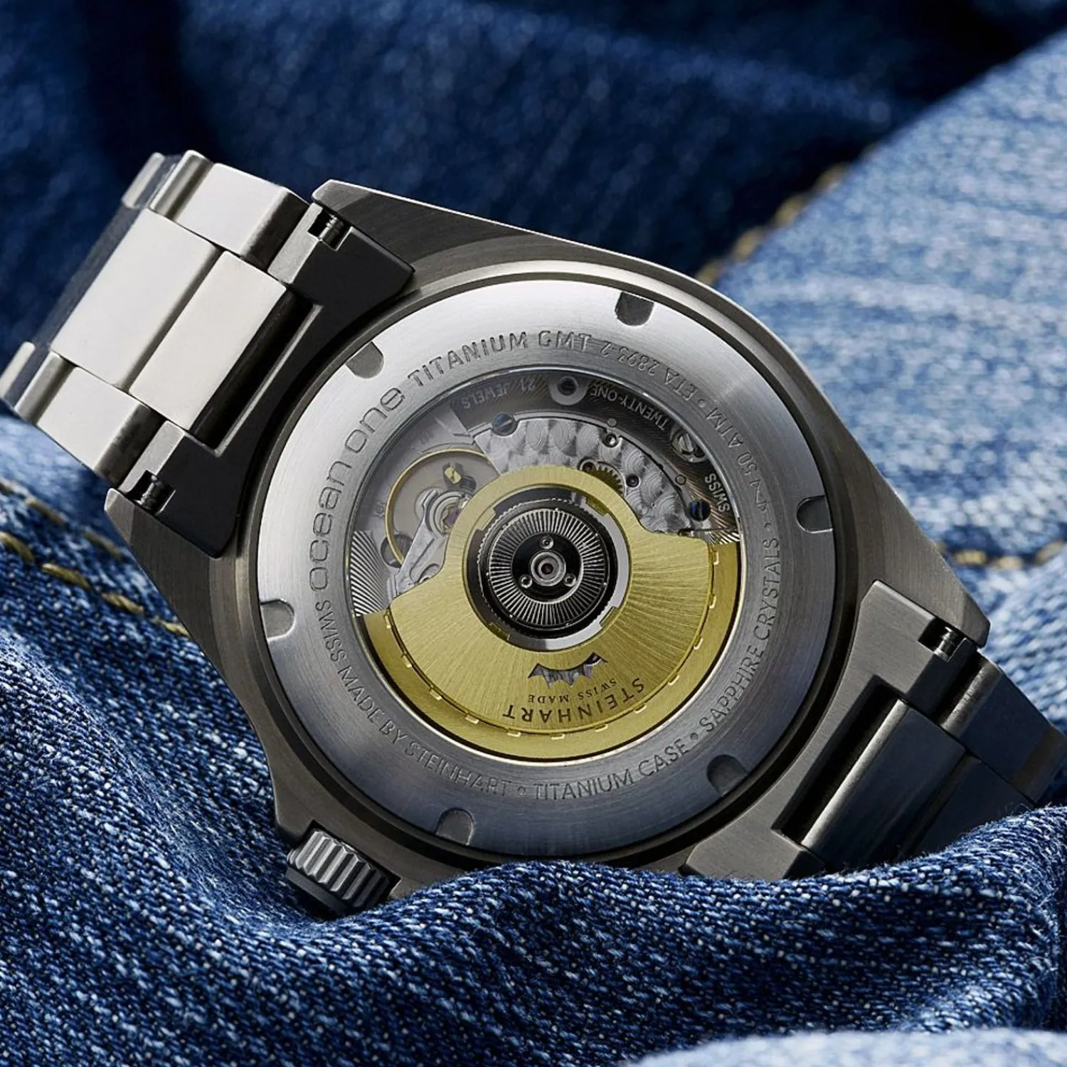 Steinhart Watches Premium Lijn^Ocean One Gmt Titan Premium Keramiek