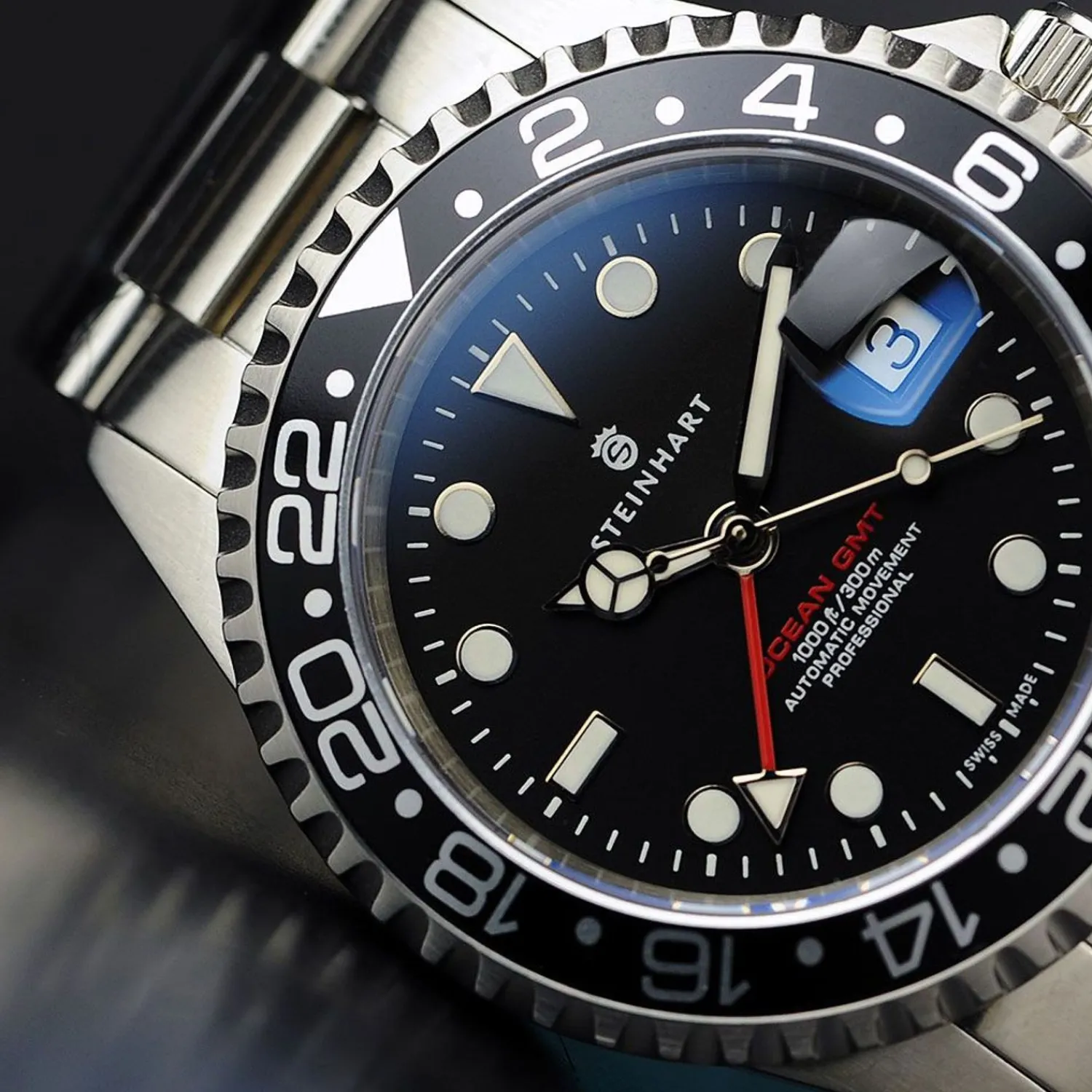 Steinhart Watches Duikhorloges 42 Mm^Ocean One Gmt Zwart Duikhorloge