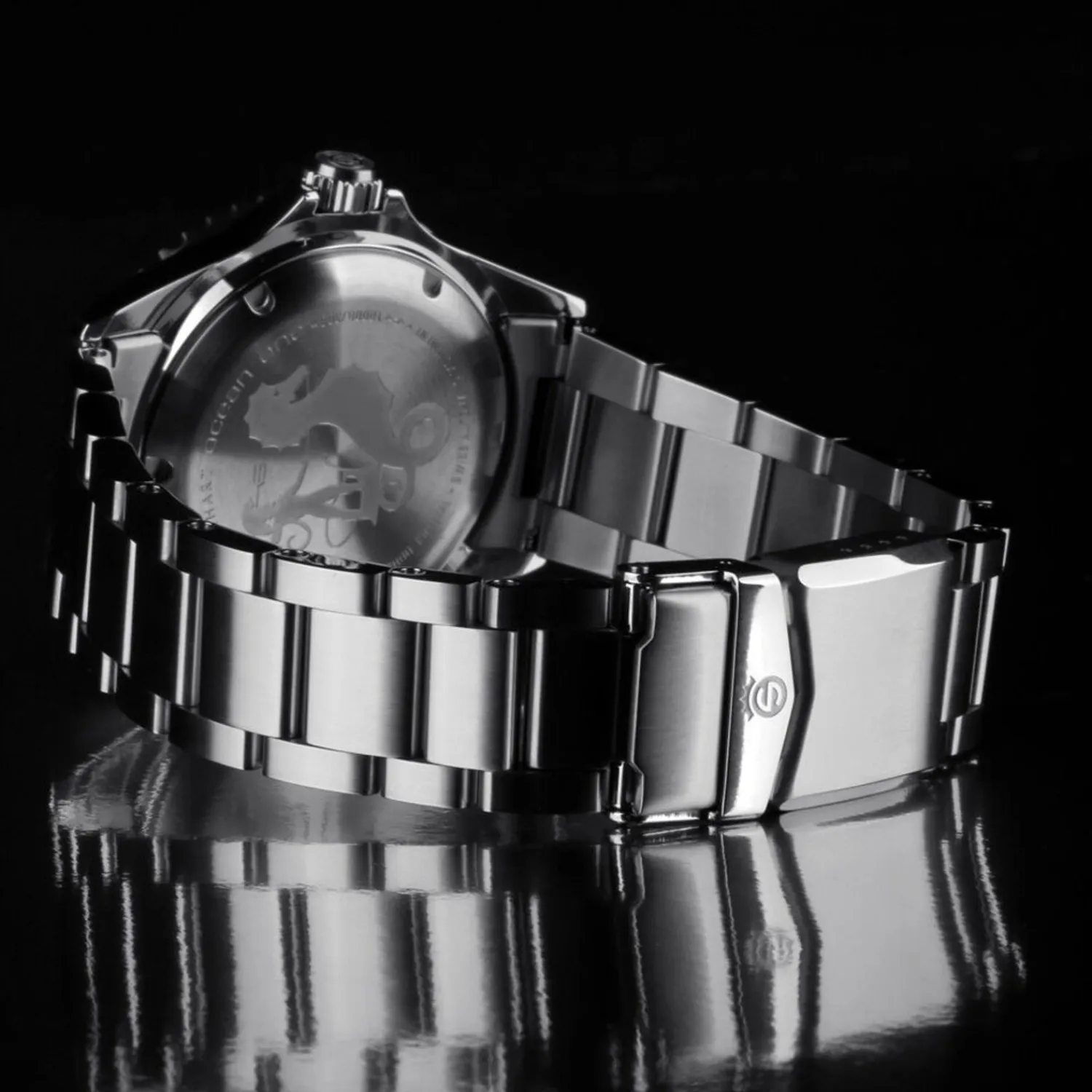 Steinhart Watches Duikhorloges 42 Mm^Ocean One Gmt Zwart-Rood Keramiek Duikhorloge