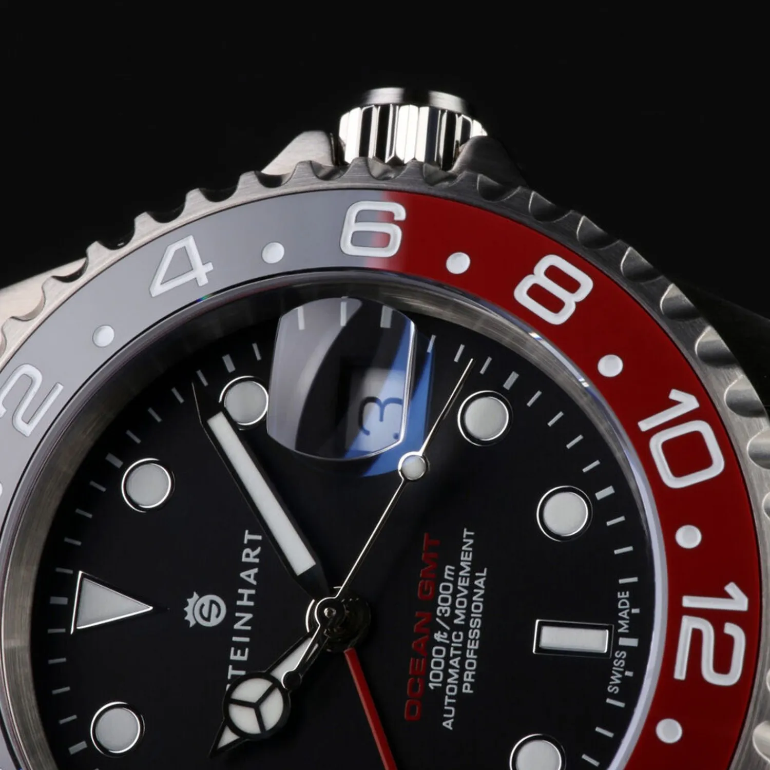 Steinhart Watches Duikhorloges 42 Mm^Ocean One Gmt Zwart-Rood Keramiek Duikhorloge