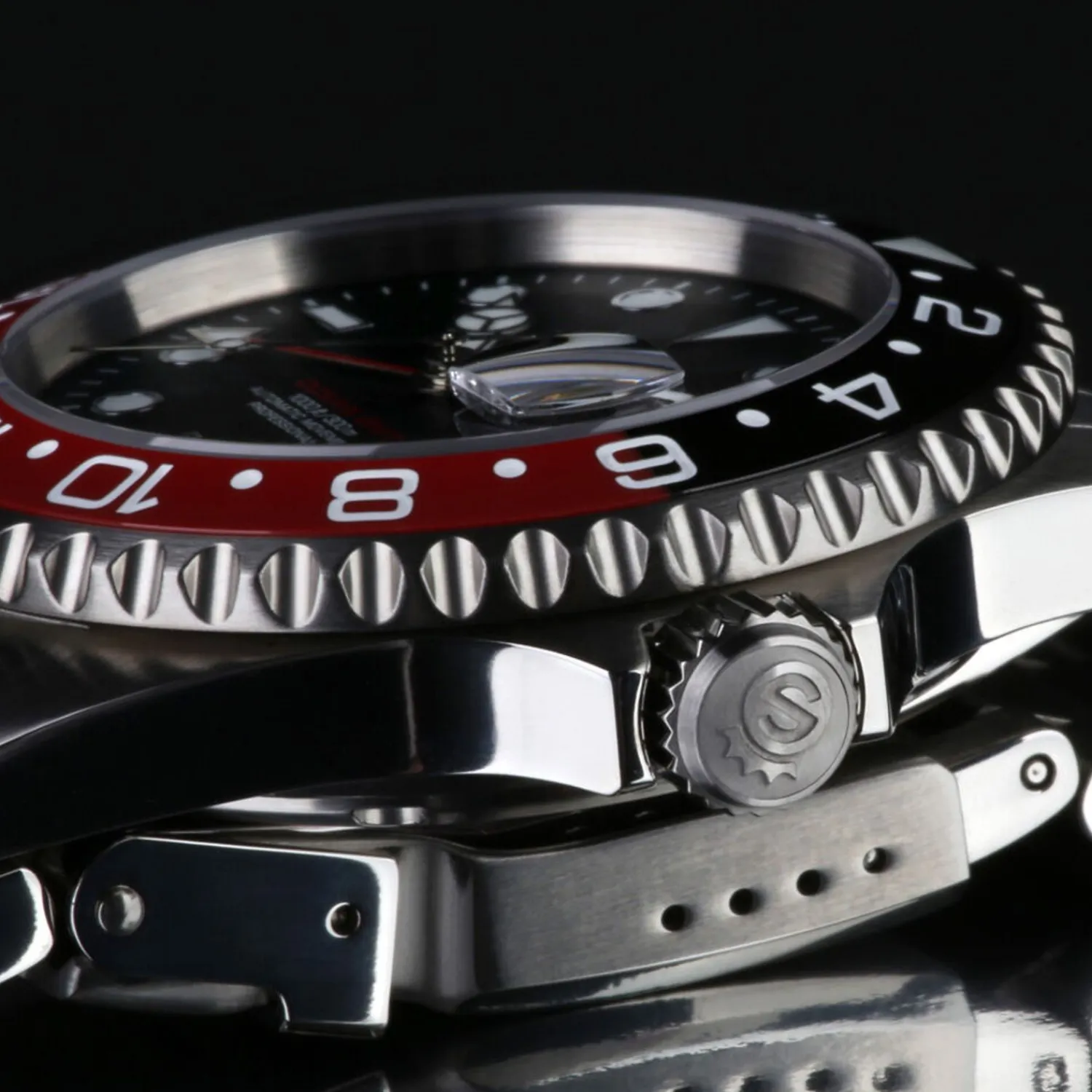 Steinhart Watches Duikhorloges 42 Mm^Ocean One Gmt Zwart-Rood Keramiek Duikhorloge