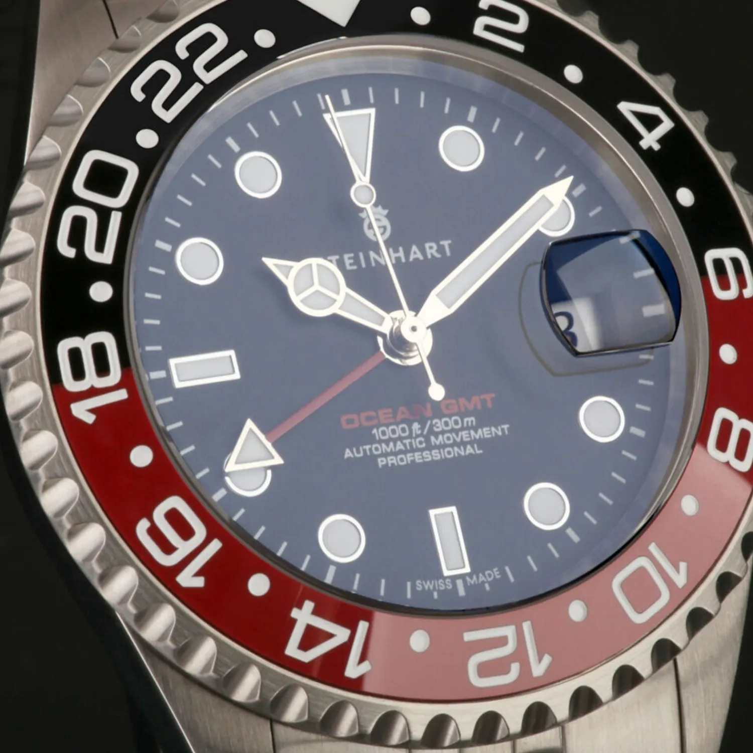 Steinhart Watches Duikhorloges 42 Mm^Ocean One Gmt Zwart-Rood. 2 Keramisch Duikhorloge