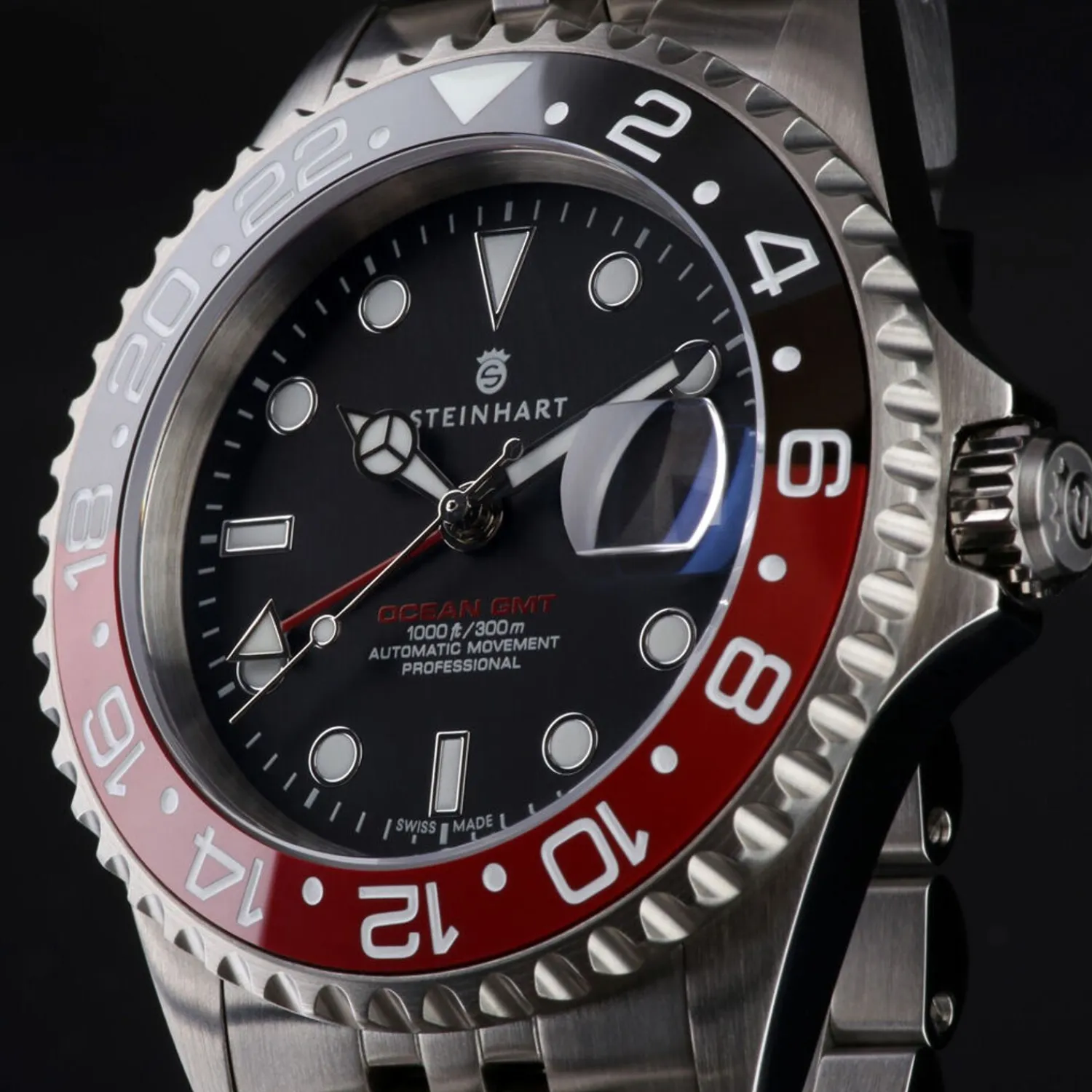 Steinhart Watches Duikhorloges 42 Mm^Ocean One Gmt Zwart-Rood. 2 Keramisch Duikhorloge