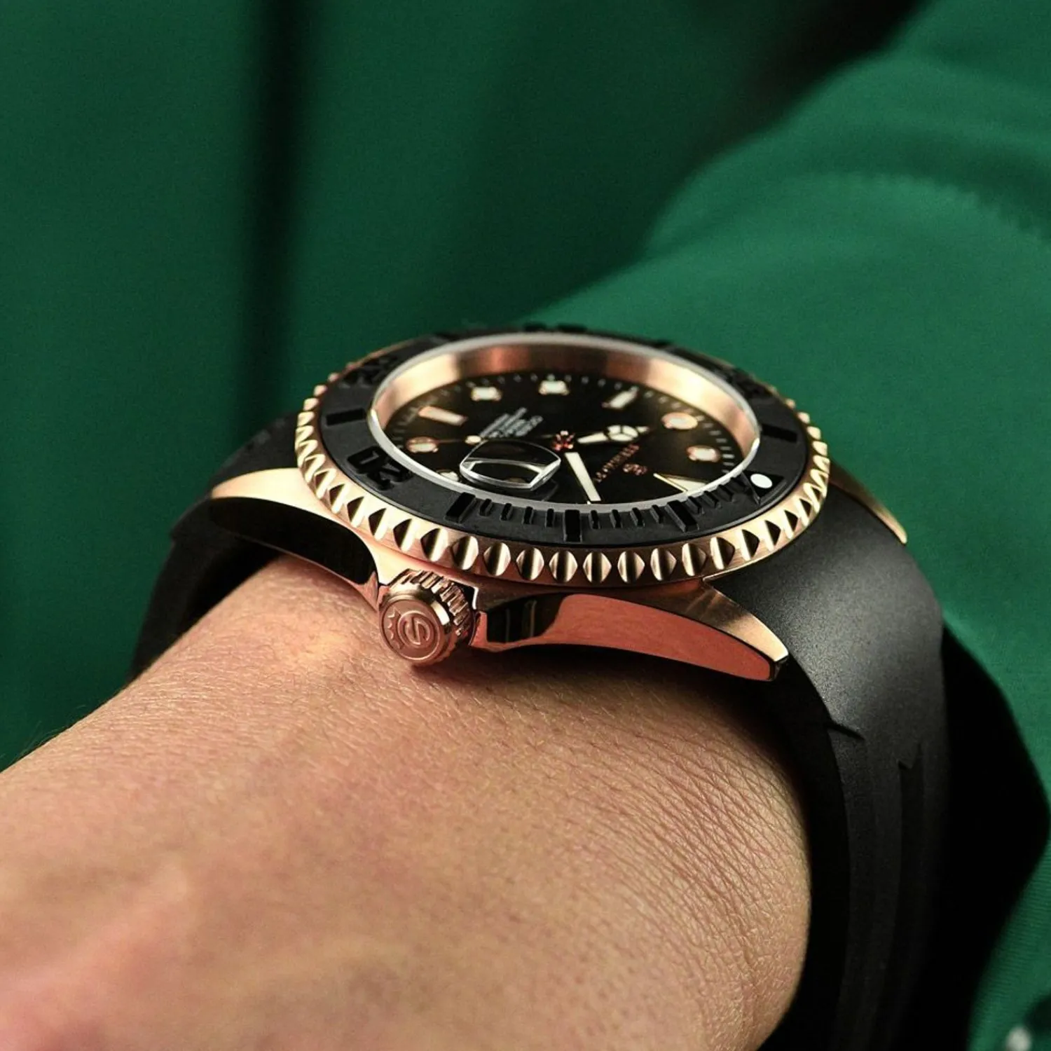 Steinhart Watches Duikhorloges 42 Mm^Ocean One Roze-Gouden Keramiek Duikhorloge