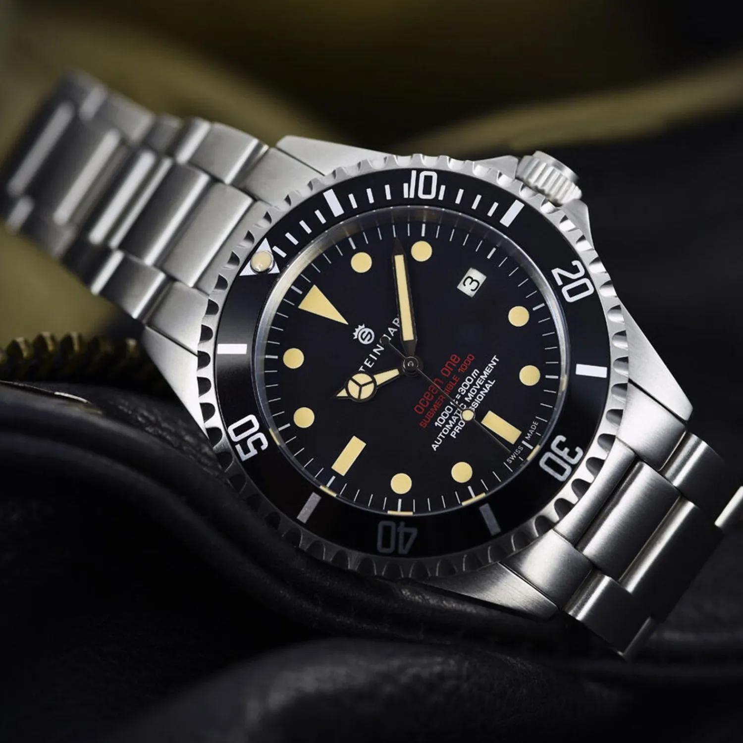 Steinhart Watches Duikhorloges 42 Mm^Ocean One Vintage Rood Duikhorloge