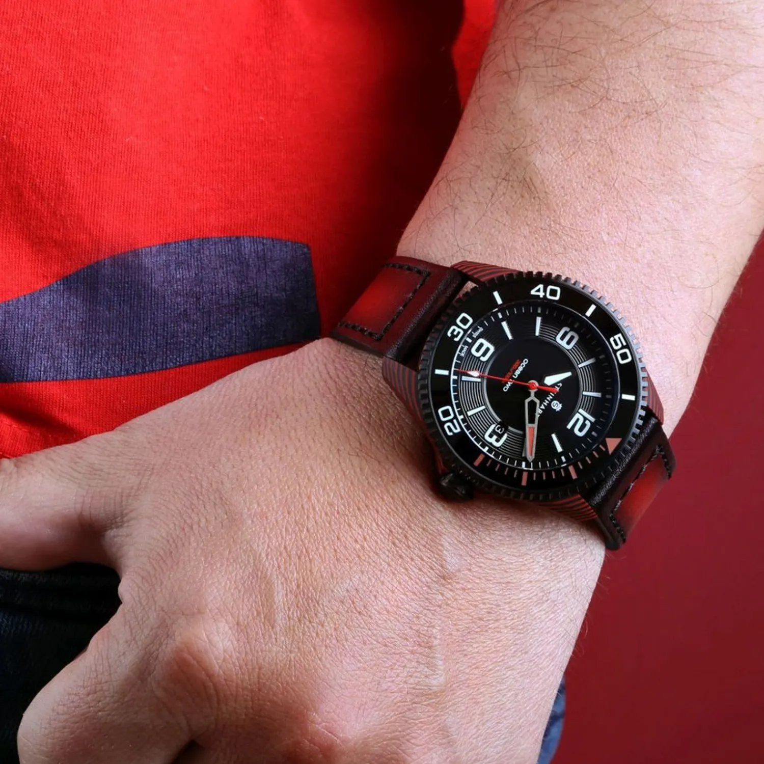 Steinhart Watches Duikhorloges 42 Mm^Ocean 2 Premium Carbon Rood Duikhorloge