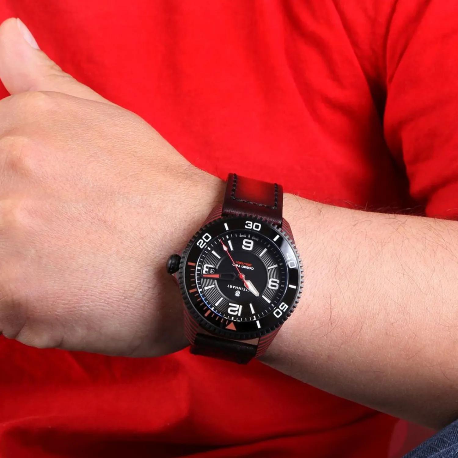 Steinhart Watches Duikhorloges 42 Mm^Ocean 2 Premium Carbon Rood Duikhorloge