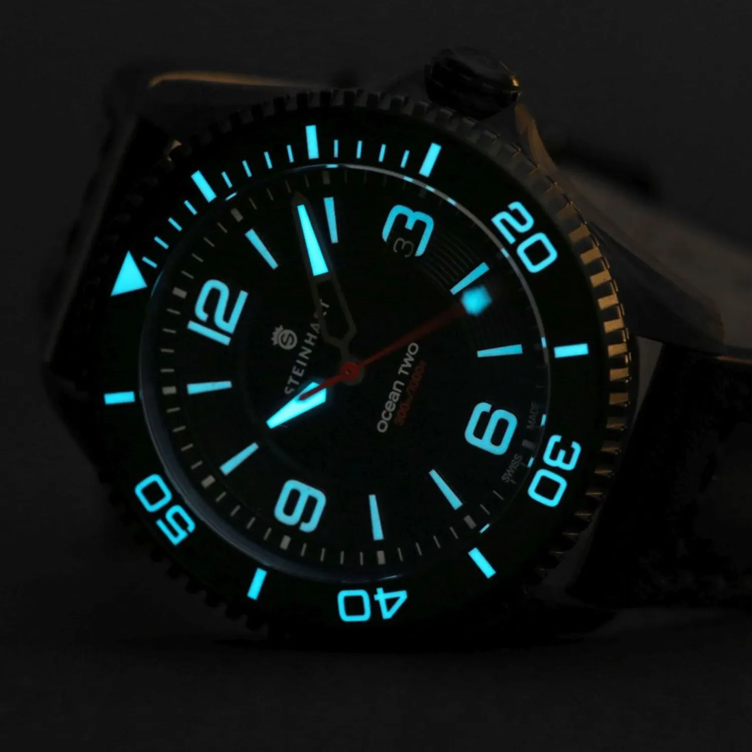 Steinhart Watches Duikhorloges 42 Mm^Ocean 2 Premium Koolstofzwart Duikhorloge